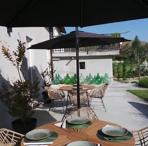 מלון דירות Sotto La Vigna Charm Adults Only Vacation Hayloft Montegrosso dʼAsti